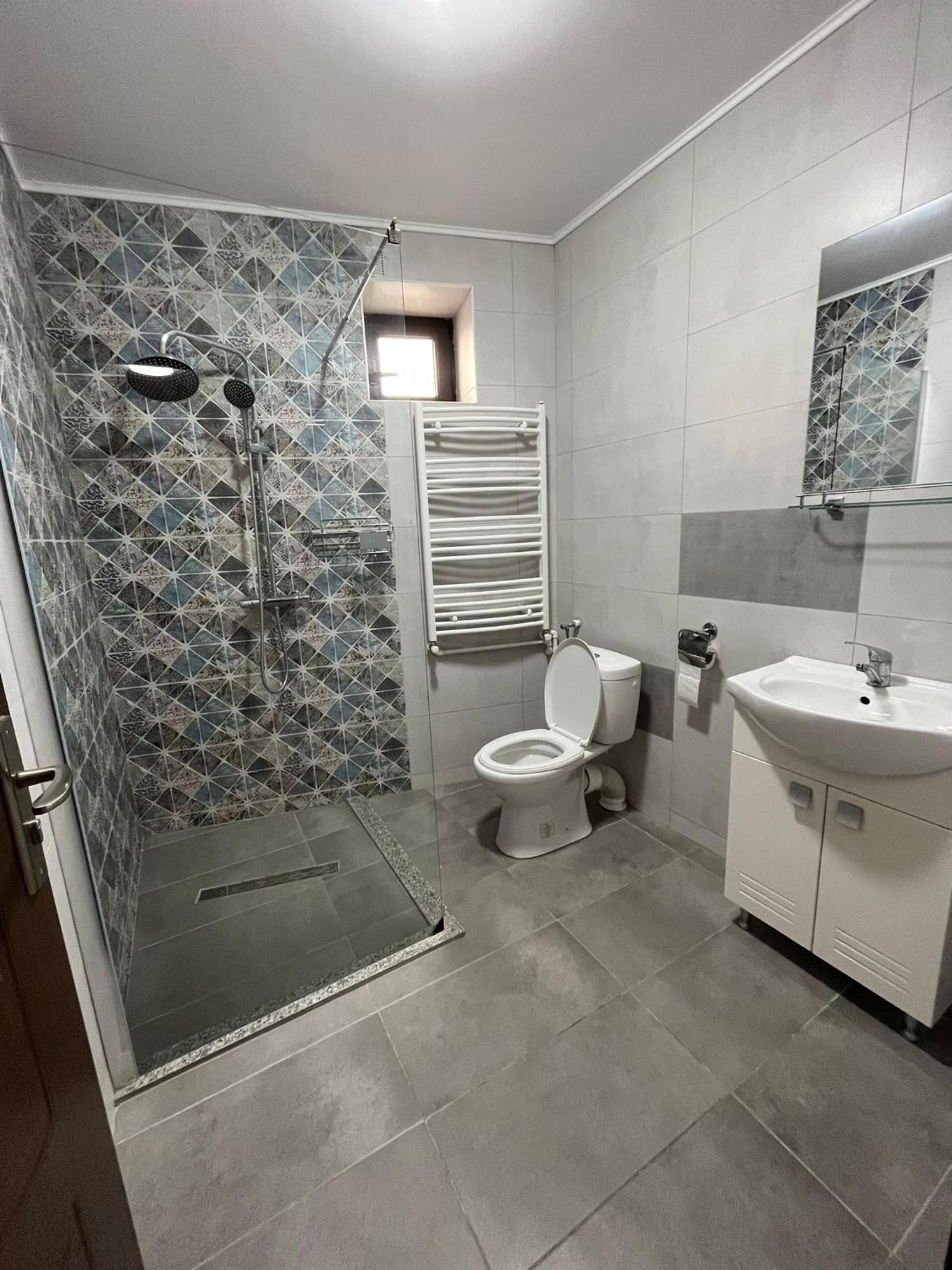 Solaria Apartment Galaţi Екстериор снимка